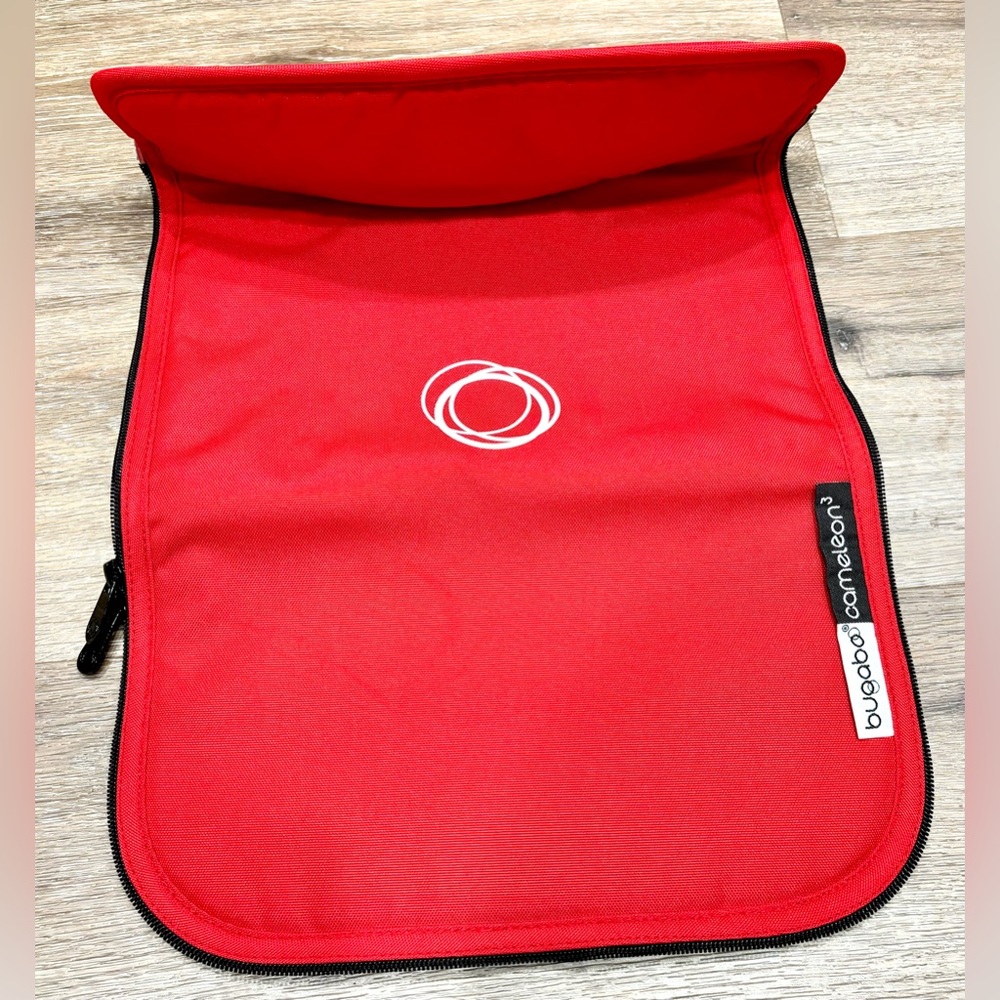 Bugaboo Fox Bassinet Apron (Cameleon 3) - Red color